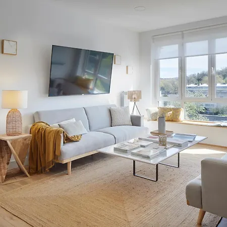 Ekialde By Feelfreerentals *